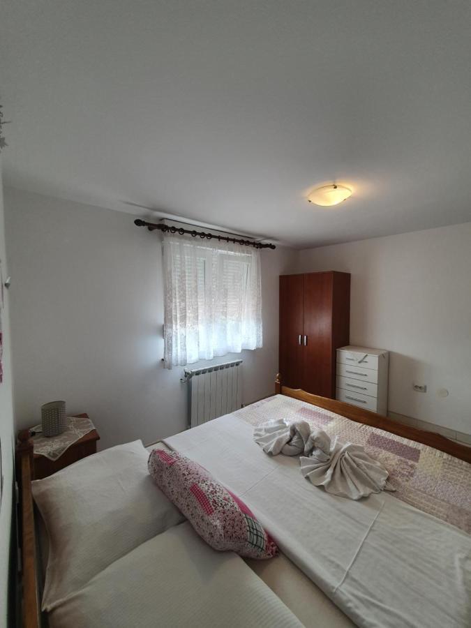 Apartments & Rooms Krk Krk Island Екстериор снимка